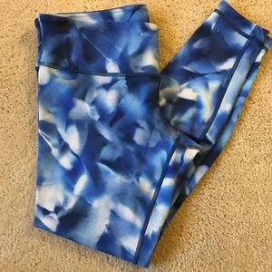 Lululemon capris leggings